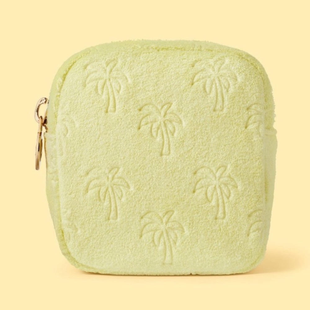 Stoney Clover Lane Pouch